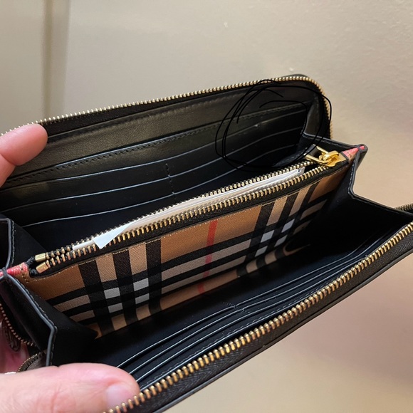 Gently used Burberry zip around wallet - Picture 10 of 10